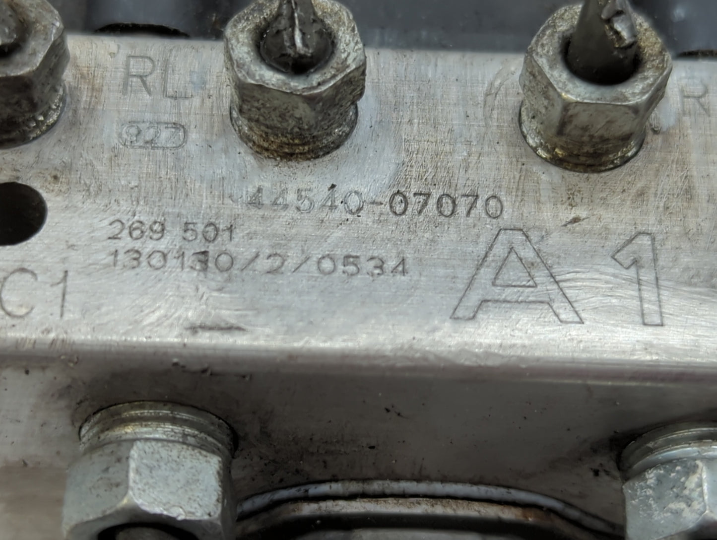 2013 Ford Fusion ABS Pump Control Module Replacement P/N:44540-07070 Fits OEM Used Auto Parts - Oemusedautoparts1.com