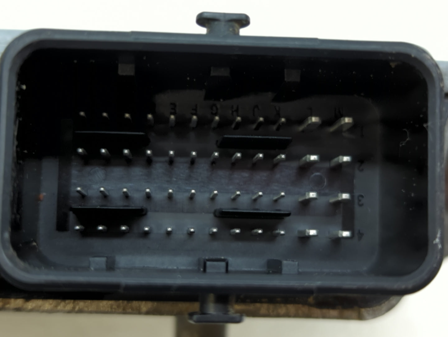 2013 Ford Fusion PCM Engine Control Computer ECU ECM PCU OEM P/N:DS7A-12A650-BFB Fits OEM Used Auto Parts - Oemusedautoparts