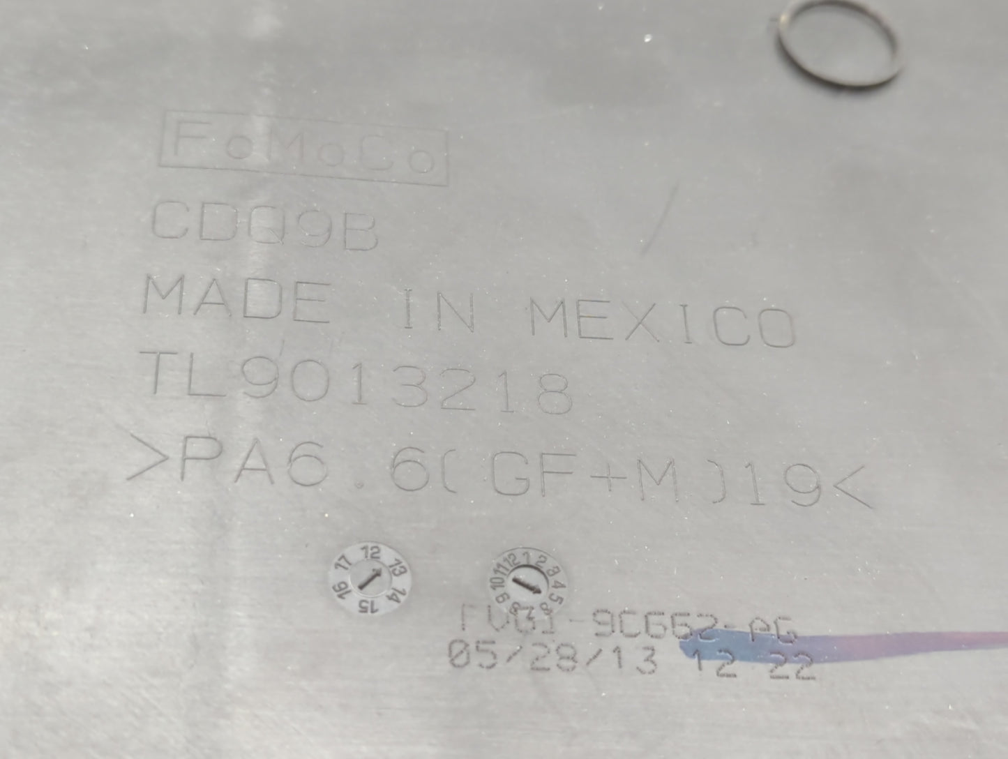 2013 Ford Fusion Engine Cover - Oemusedautoparts1.com