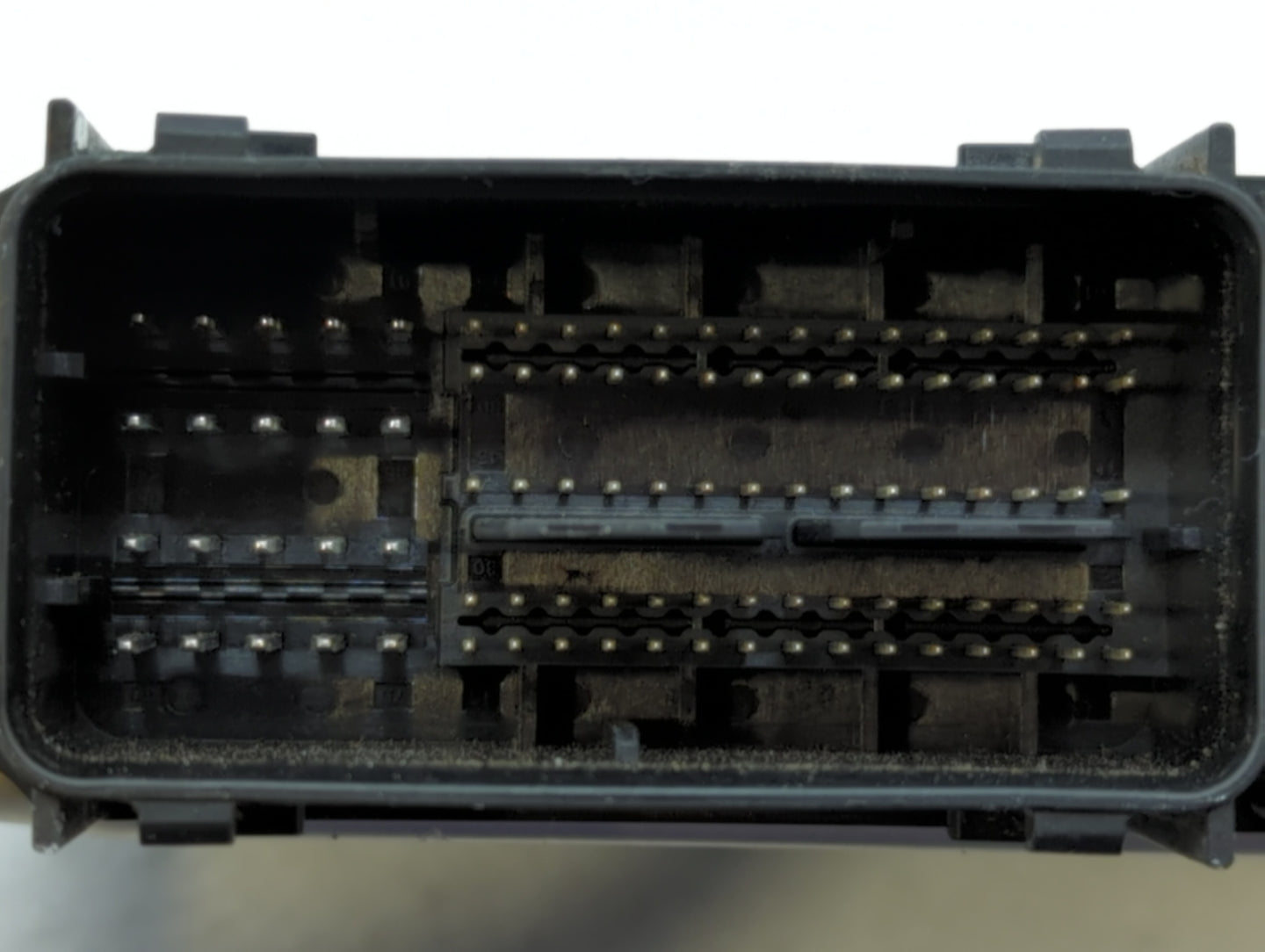 2013 Ford Fusion PCM Engine Control Computer ECU ECM PCU OEM P/N:CU5T-14A624-BA DG1A-12B684-AB, DS7A-12A650-RH Fits OEM Used