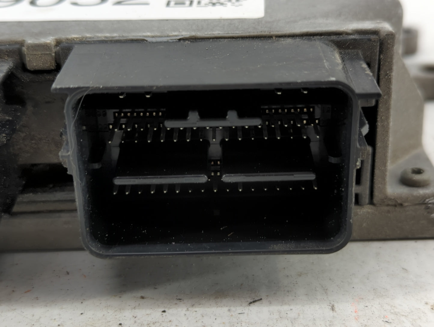 2013 Ford Fusion PCM Engine Control Computer ECU ECM PCU OEM P/N:DS7A-12A650-ACL DS7A-12A650-ACH, DS7A-12A650-ABJ Fits OEM U