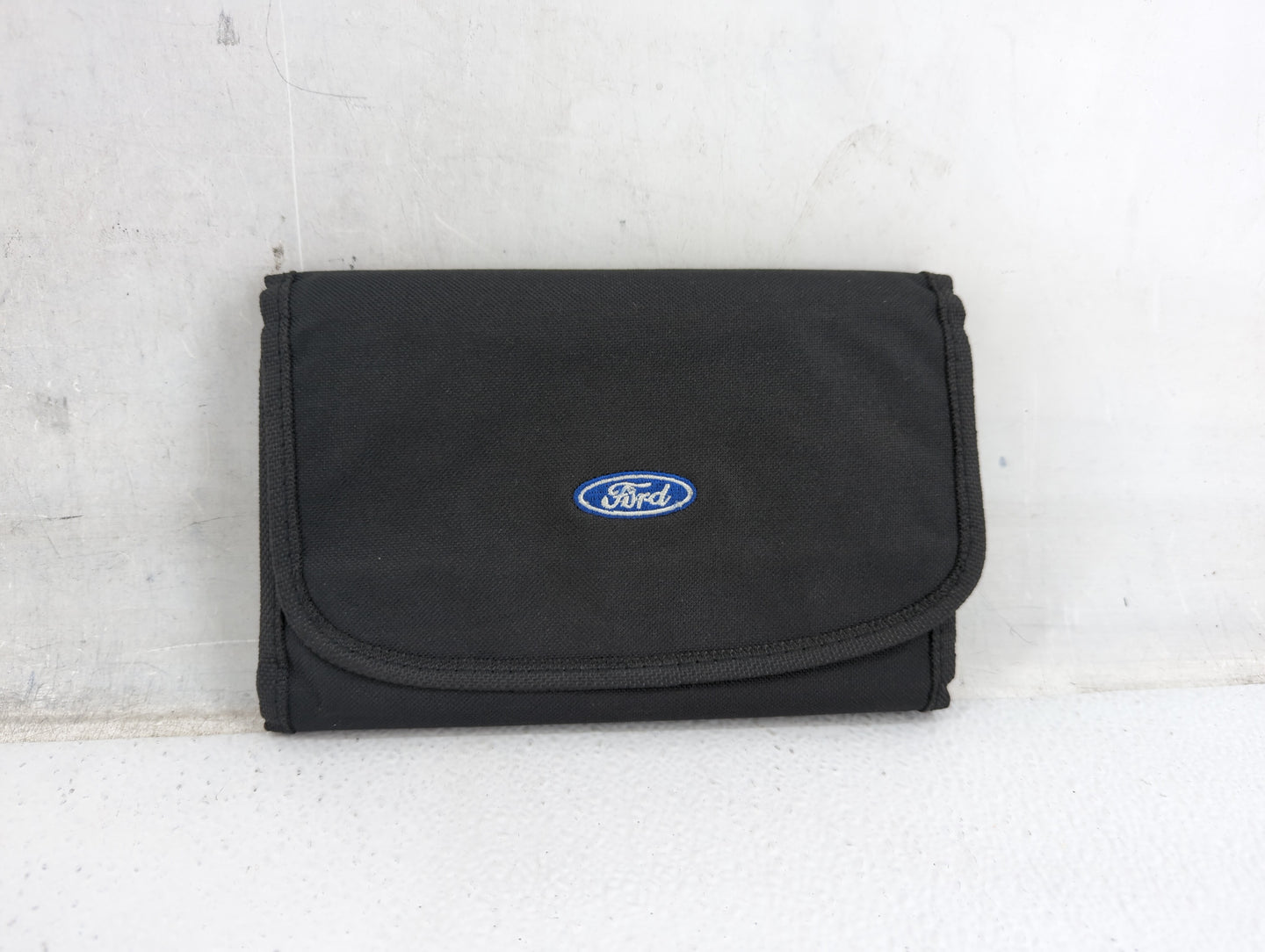 2013 Ford Fusion Owners Manual Book Guide P/N:DE5J 19A321 AA OEM Used Auto Parts - Oemusedautoparts1.com