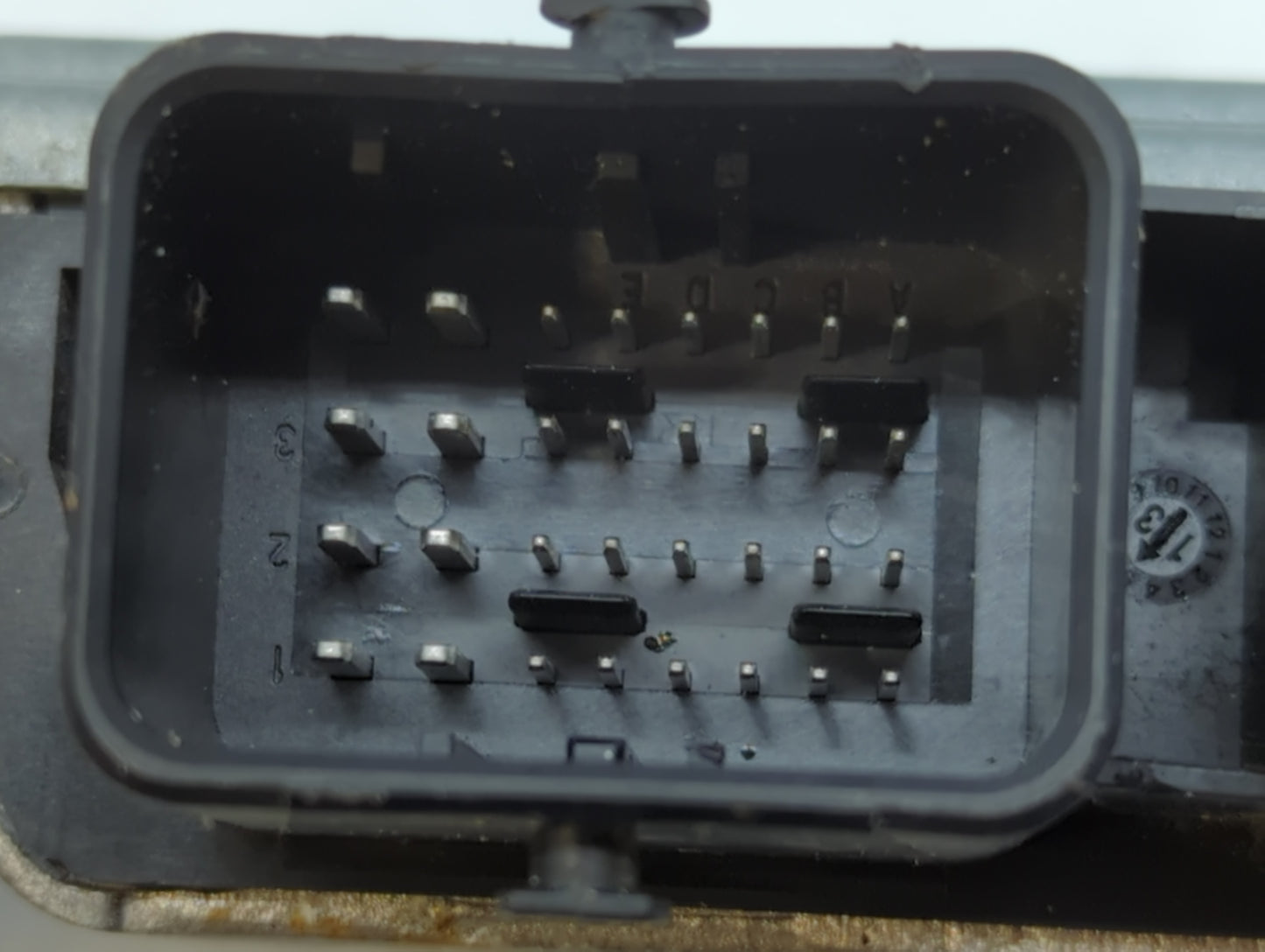 2013 Ford Fusion PCM Engine Control Computer ECU ECM PCU OEM P/N:DS7A-12A650-SFB Fits OEM Used Auto Parts - Oemusedautoparts