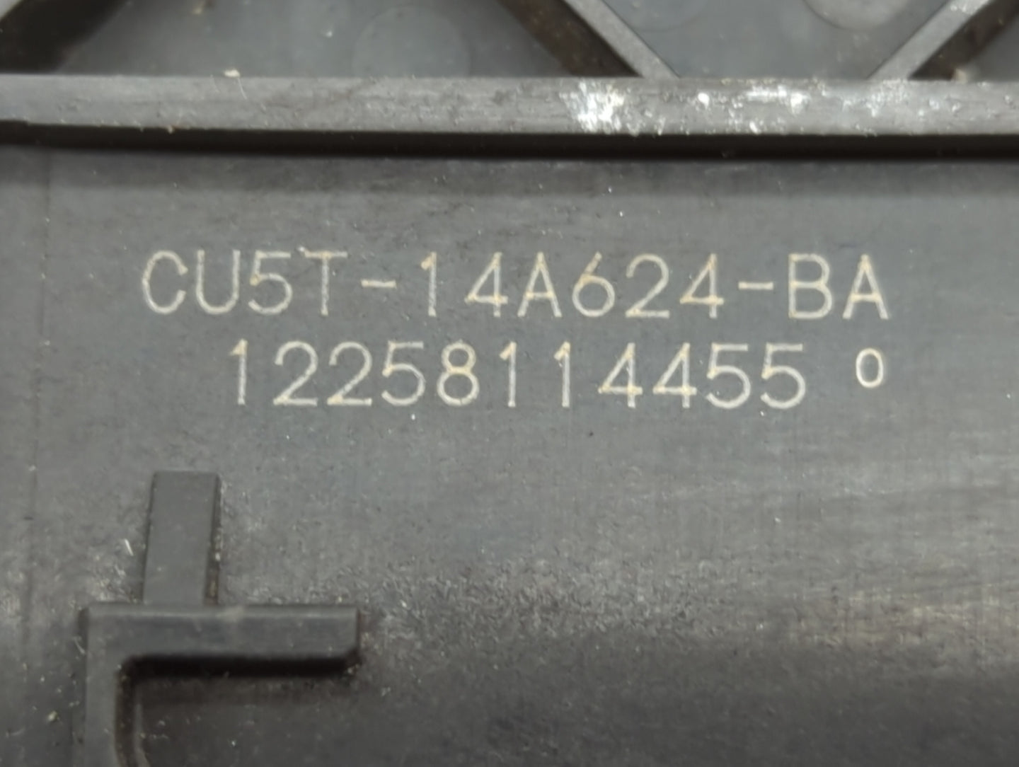 2013 Ford Fusion PCM Engine Control Computer ECU ECM PCU OEM P/N:DS7A-12A650-AJH Fits OEM Used Auto Parts - Oemusedautoparts