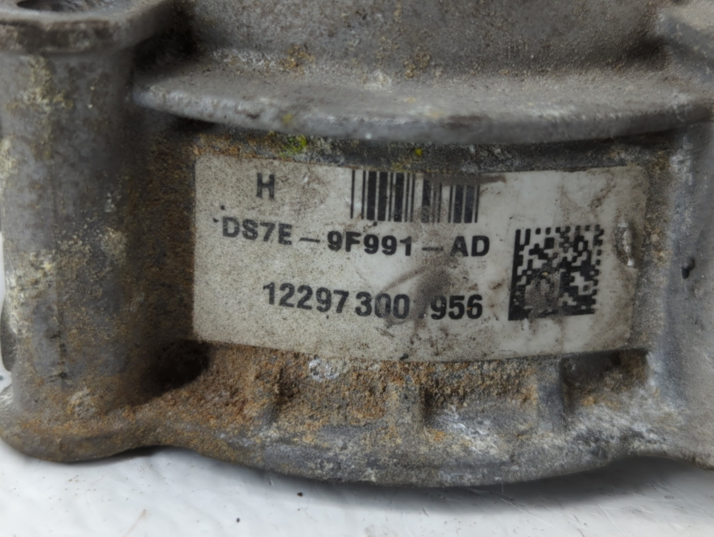 2013-2020 Ford Fusion Throttle Body P/N:DS7E-9F991-AD Fits Fits 2013 2014 2015 2016 2017 2018 2019 2020 2021 2022 OEM Used A