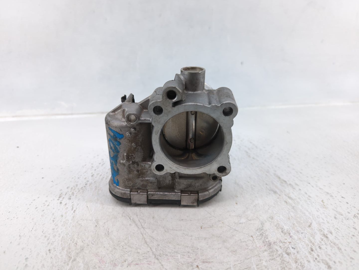 2013-2014 Ford Fusion Throttle Body P/N:7S7G-9F991-CA Fits Fits 2013 2014 2015 2016 2017 2018 2019 OEM Used Auto Parts - Oem