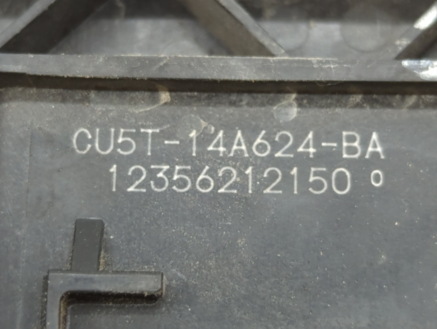 2013 Ford Fusion PCM Engine Control Computer ECU ECM PCU OEM P/N:DS7A-12A650-ALJ Fits OEM Used Auto Parts - Oemusedautoparts