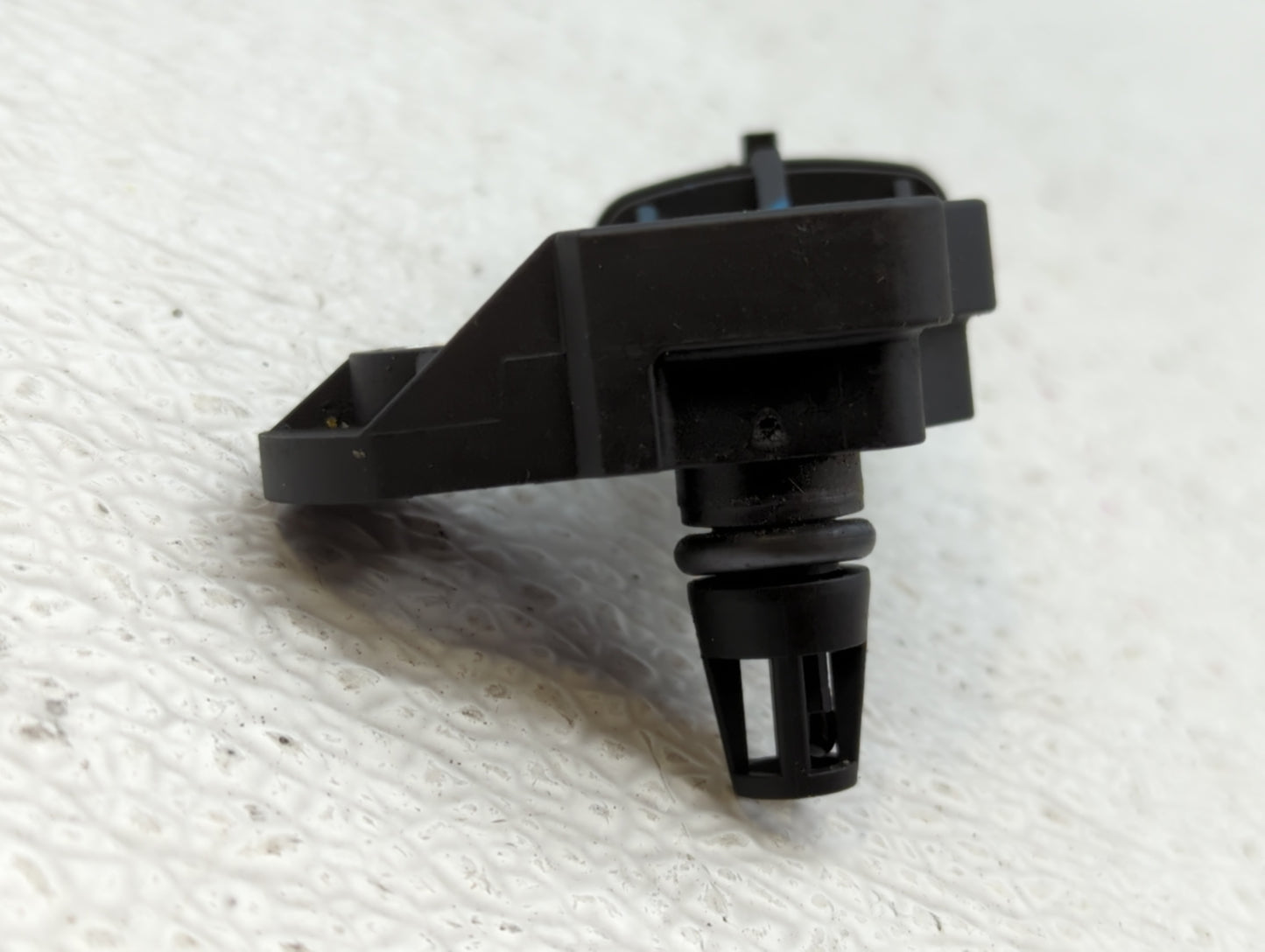 2013-2016 Ford Fusion Mass Air Flow Meter Maf - Oemusedautoparts1.com