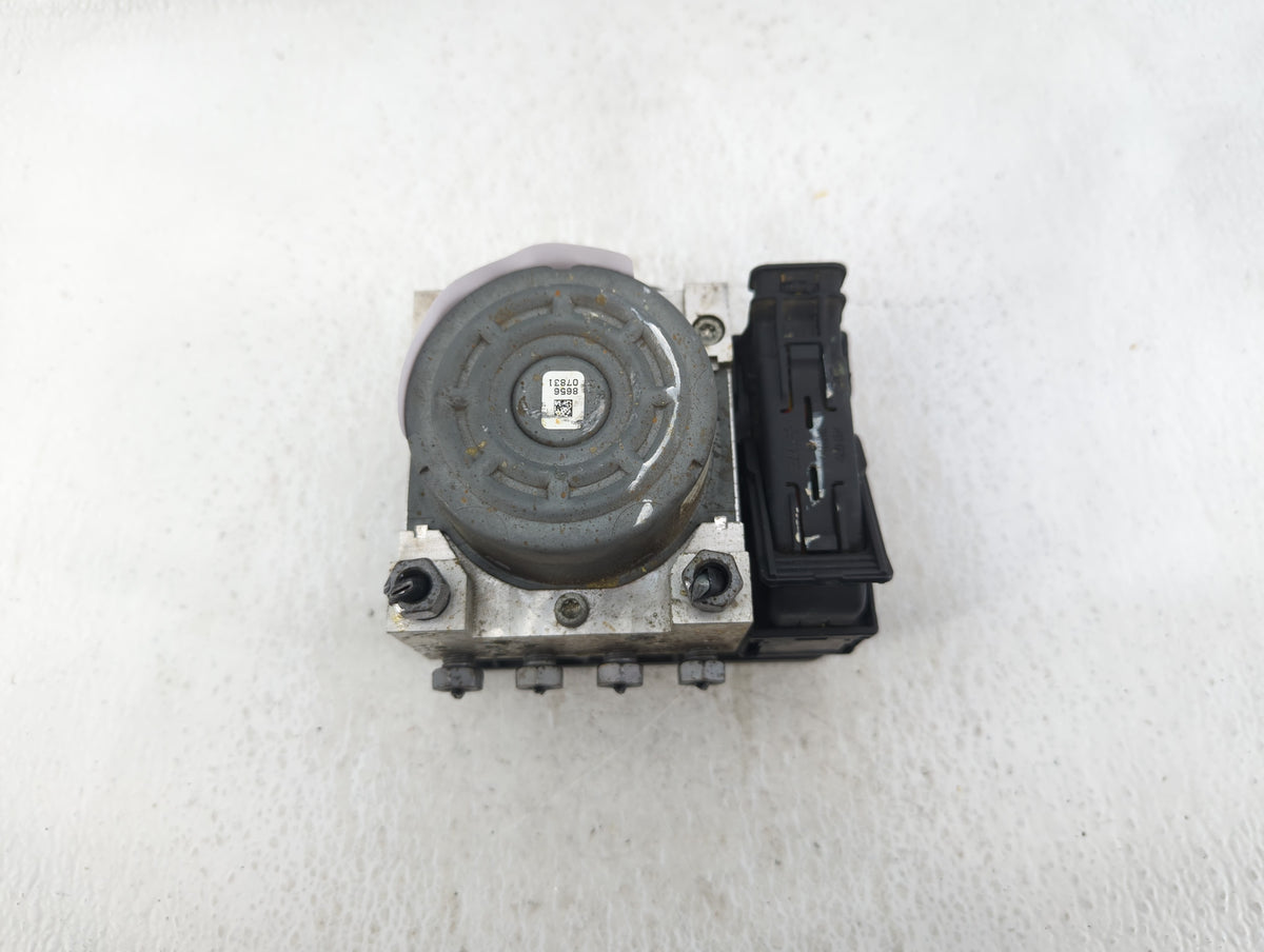 2013 Ford Fusion Anti-Lock Brake ABS Pump Module Actuator OEM P/N:DG9C-2C405-FB Fits OEM Used Auto Parts - Oemusedautoparts1