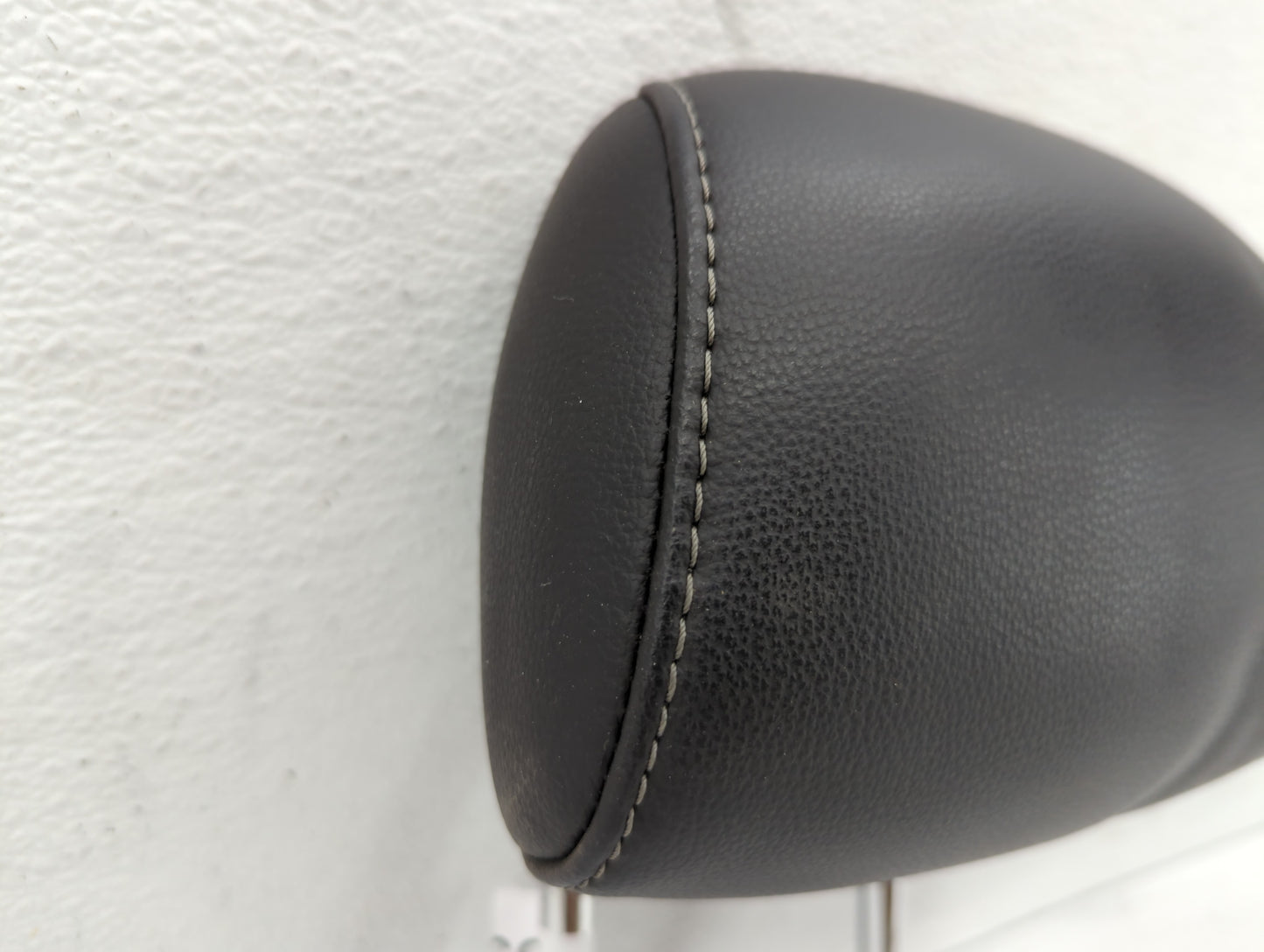 2013 Ford Fusion Headrest Head Rest Rear Seat Fits Fits 1999 2000 2001 2002 2003 OEM Used Auto Parts - Oemusedautoparts1.com