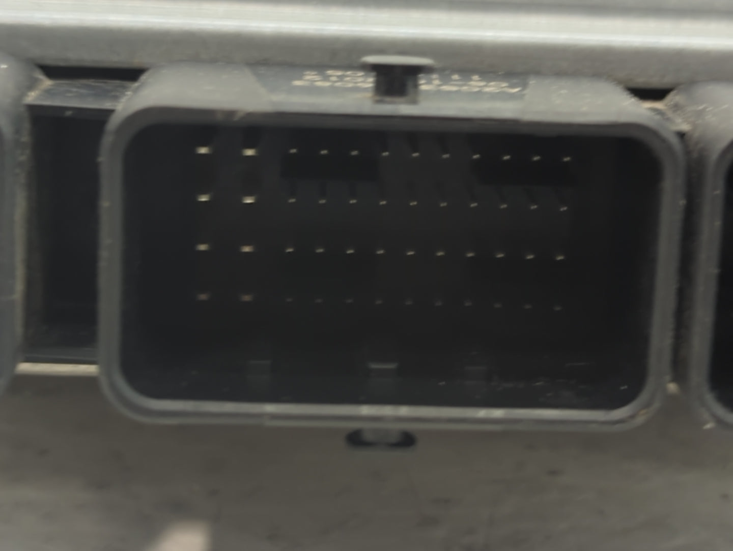 2013 Ford Fusion PCM Engine Control Computer ECU ECM PCU OEM P/N:DS7A-12A650-ATJ Fits OEM Used Auto Parts - Oemusedautoparts