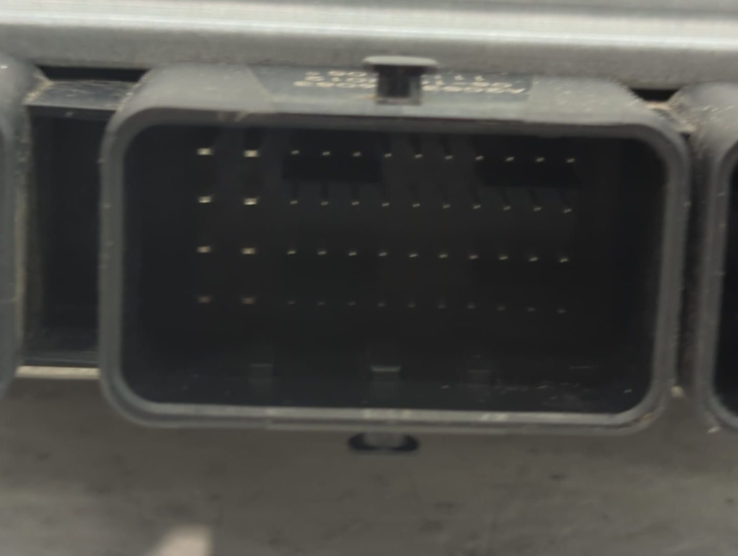 2013 Ford Fusion PCM Engine Control Computer ECU ECM PCU OEM P/N:DS7A-12A650-ATJ Fits OEM Used Auto Parts - Oemusedautoparts