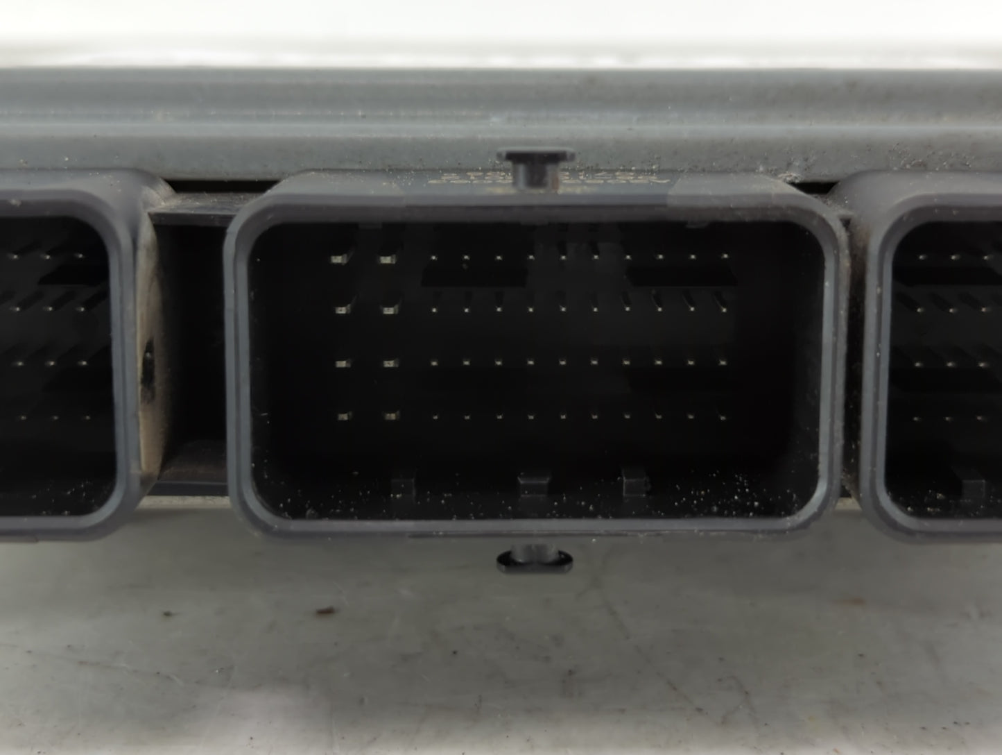 2013 Ford Fusion PCM Engine Control Computer ECU ECM PCU OEM P/N:DS7A-12A650-ATJ Fits OEM Used Auto Parts - Oemusedautoparts