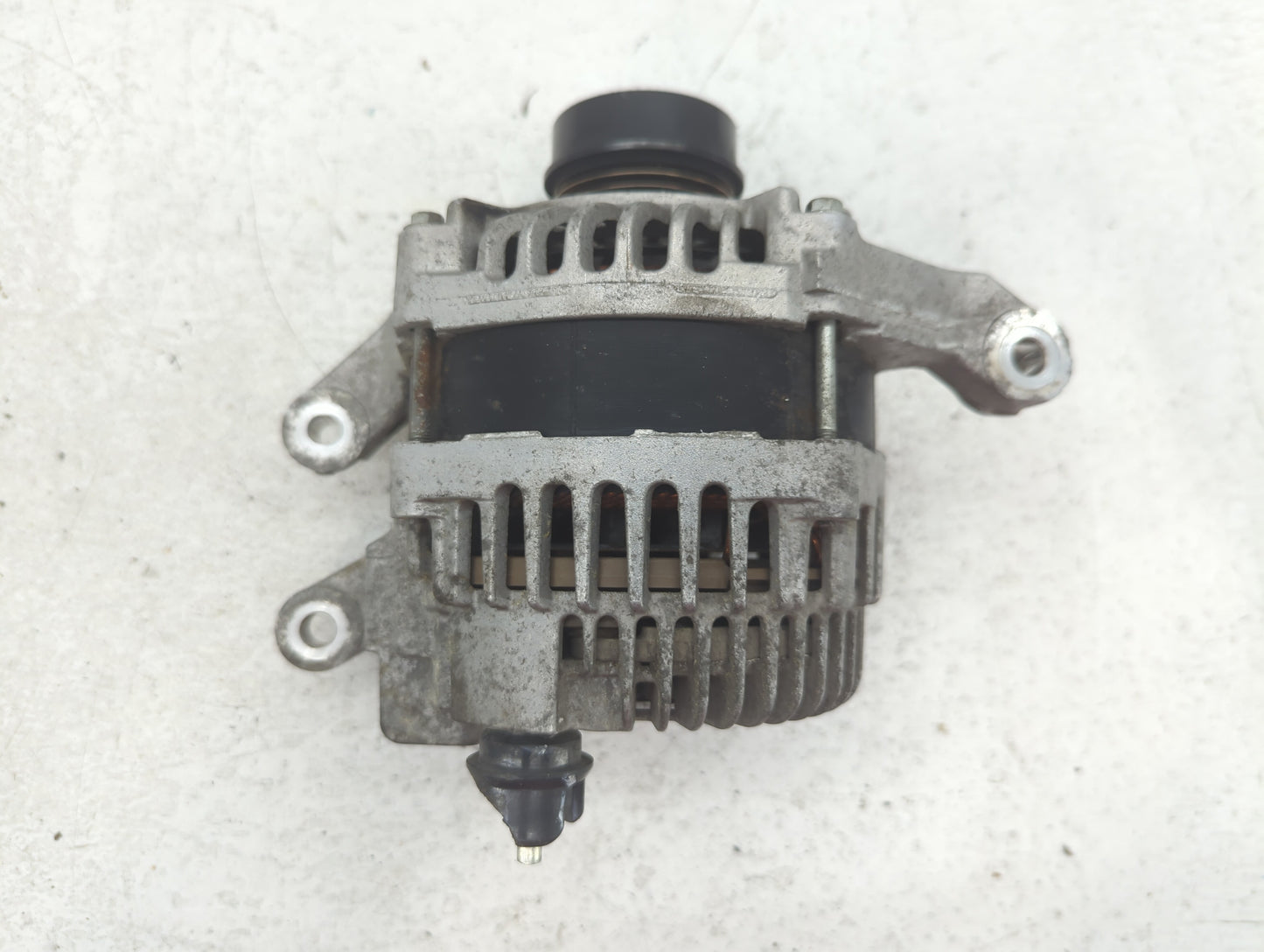 2013-2020 Ford Fusion Alternator Replacement Generator Charging Assembly Engine OEM P/N:DS7T-10300-HA Fits OEM Used Auto Par