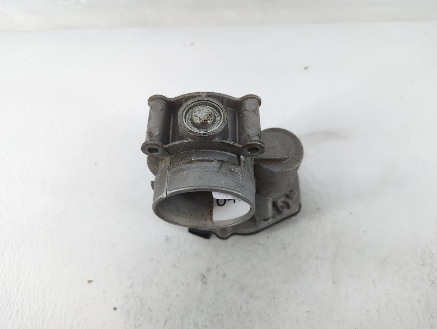 2013-2020 Ford Fusion Throttle Body P/N:DS7E-9F991-AF Fits Fits 2013 2014 2015 2016 2017 2018 2019 2020 2021 2022 OEM Used A
