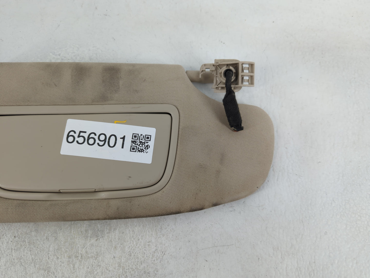 2013-2014 Ford Fusion Sun Visor Shade Replacement Passenger Right Mirror Fits Fits 2013 2014 OEM Used Auto Parts - Oemusedau