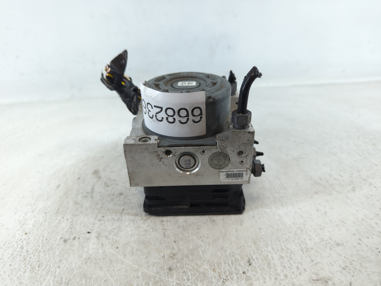 2013 Ford Fusion ABS Pump Control Module Replacement P/N:DG9C-2C405-AH Fits OEM Used Auto Parts - Oemusedautoparts1.com