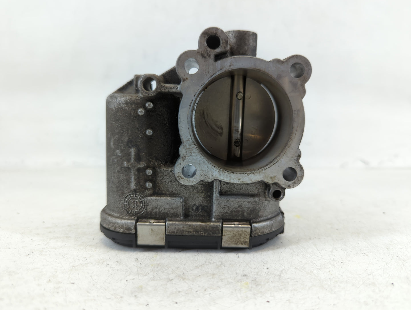 2013-2014 Ford Fusion Throttle Body P/N:0 280 750 535 7S7G-9F991-CA Fits Fits 2013 2014 2015 2016 2017 2018 2019 OEM Used Au