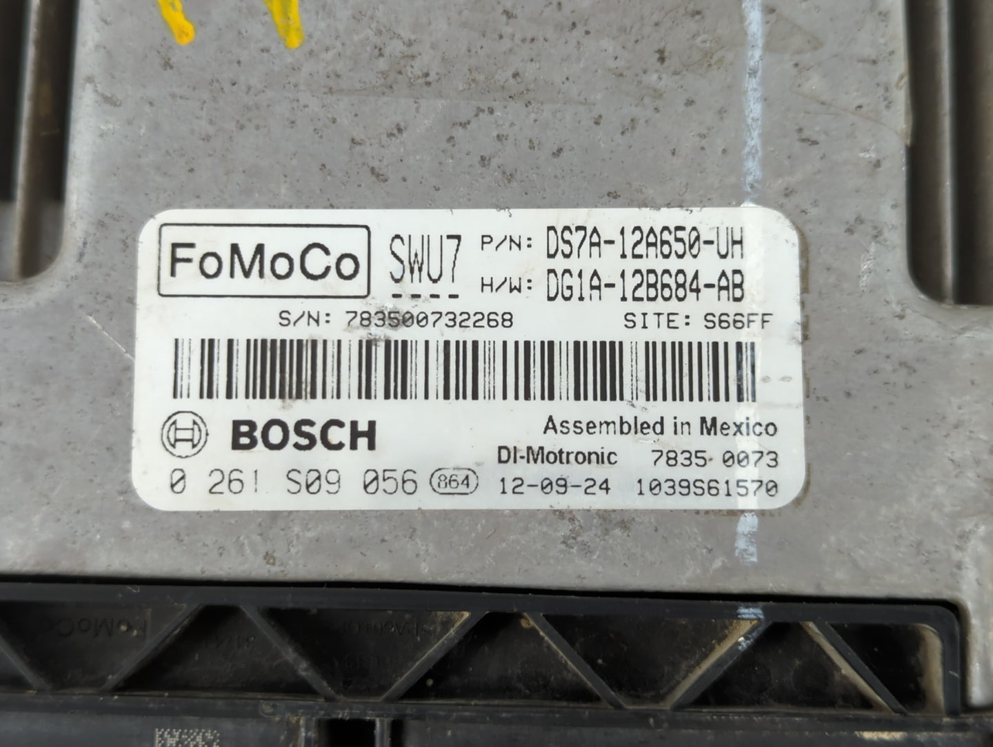 2013 Ford Fusion PCM Engine Control Computer ECU ECM PCU OEM P/N:DG1A-12B684-AB DS7A-12A650-SJ Fits OEM Used Auto Parts - Oe