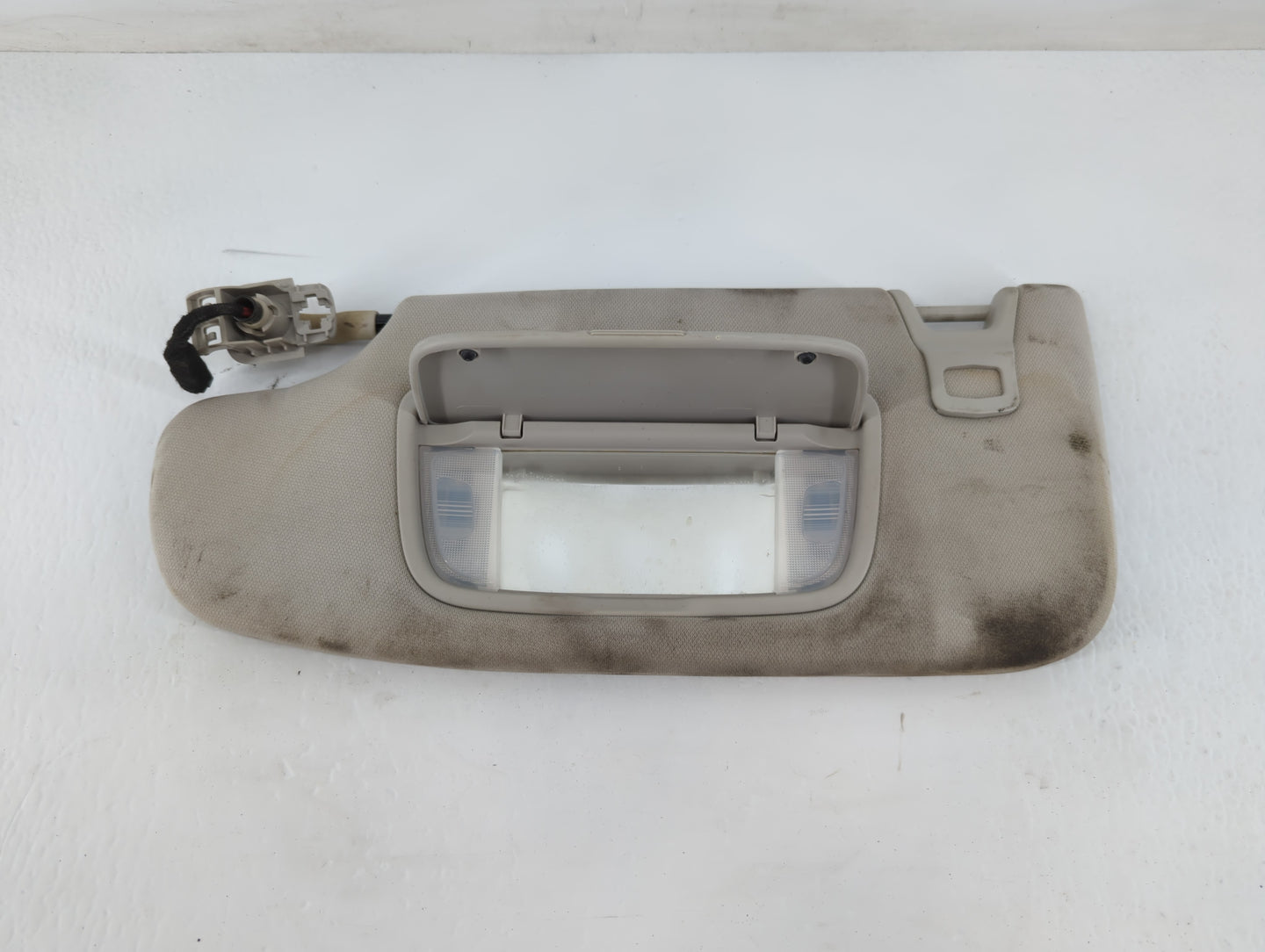 2013-2014 Ford Fusion Sun Visor Shade Replacement Driver Left Mirror Fits Fits 2013 2014 OEM Used Auto Parts - Oemusedautopa