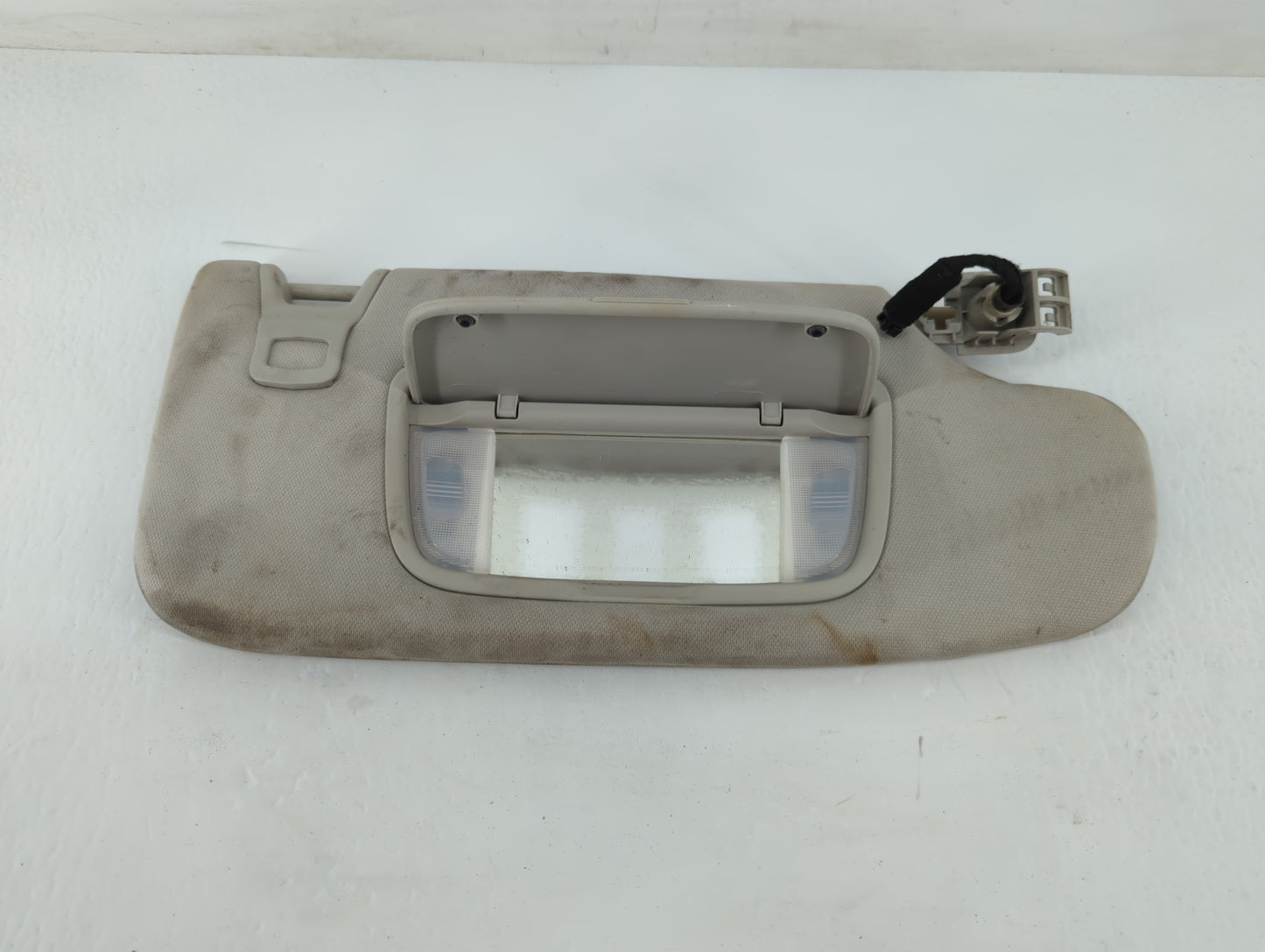 2013-2014 Ford Fusion Sun Visor Shade Replacement Passenger Right Mirror Fits Fits 2013 2014 OEM Used Auto Parts - Oemusedau