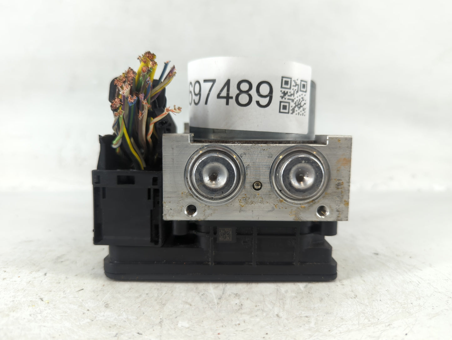 2013 Ford Fusion ABS Pump Control Module Replacement P/N:DG9C-2C405-FB Fits OEM Used Auto Parts - Oemusedautoparts1.com