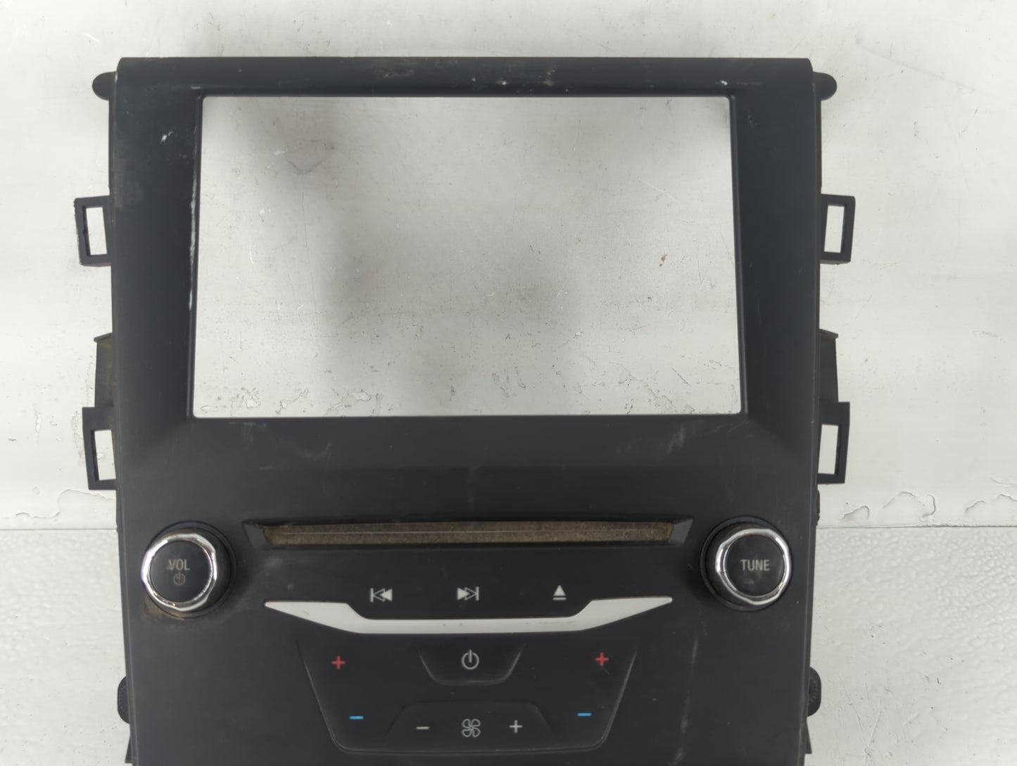 2013-2014 Ford Fusion Radio AM FM Cd Player Receiver Replacement P/N:DS7T-18E245-MK Fits Fits 2013 2014 OEM Used Auto Parts 