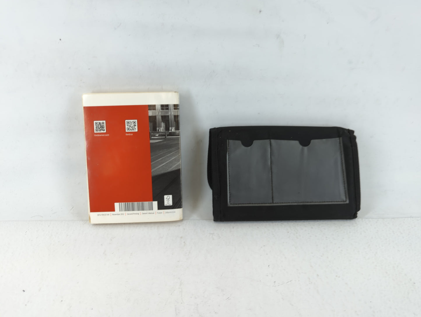 2013 Ford Fusion Owners Manual Book Guide P/N:DE5J 19A321 AA OEM Used Auto Parts - Oemusedautoparts1.com