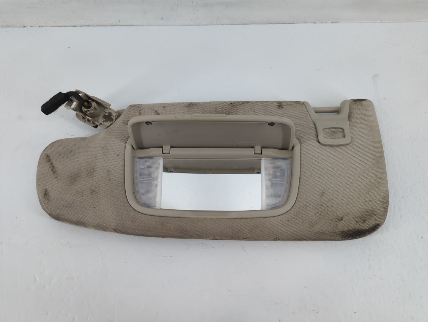2013-2014 Ford Fusion Sun Visor Shade Replacement Driver Left Mirror Fits Fits 2013 2014 OEM Used Auto Parts - Oemusedautopa