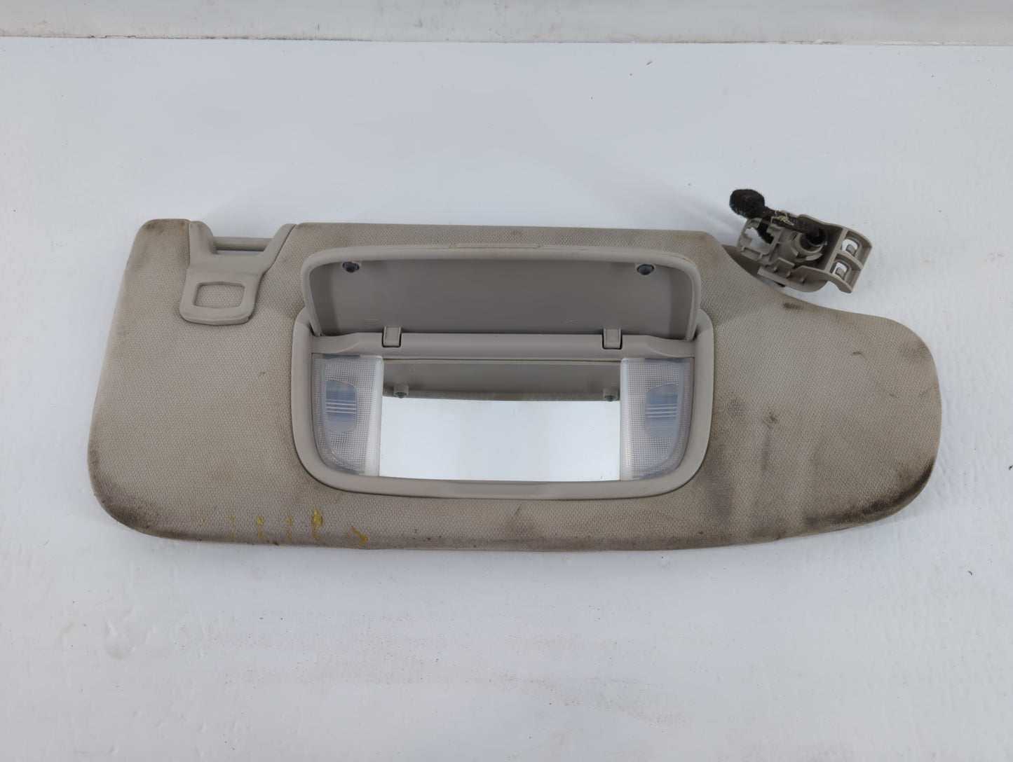 2013-2014 Ford Fusion Sun Visor Shade Replacement Passenger Right Mirror Fits Fits 2013 2014 OEM Used Auto Parts - Oemusedau