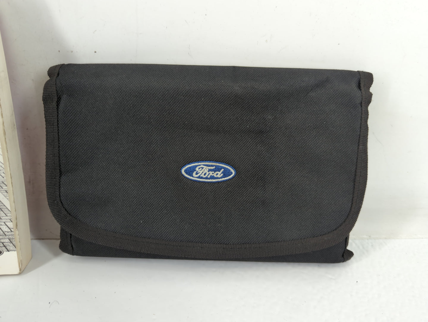 2013 Ford Fusion Owners Manual Book Guide P/N:EE5J19A321 AA OEM Used Auto Parts - Oemusedautoparts1.com