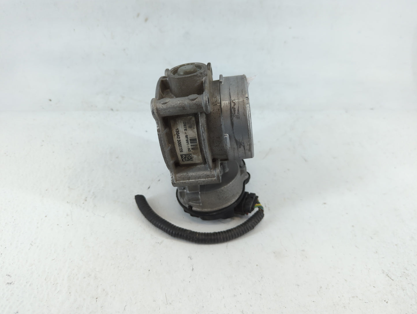 2013-2020 Ford Fusion Throttle Body P/N:130423002726 DS7E-9F991-AD Fits Fits 2013 2014 2015 2016 2017 2018 2019 2020 2021 20