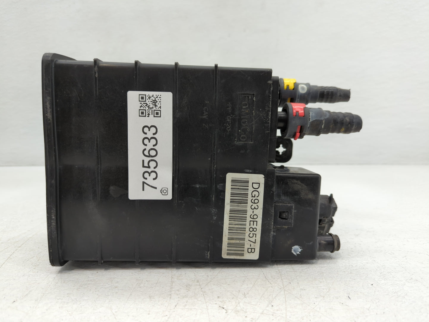 2013 Ford Fusion Fuel Vapor Charcoal Canister 735633 - Oemusedautoparts1.com
