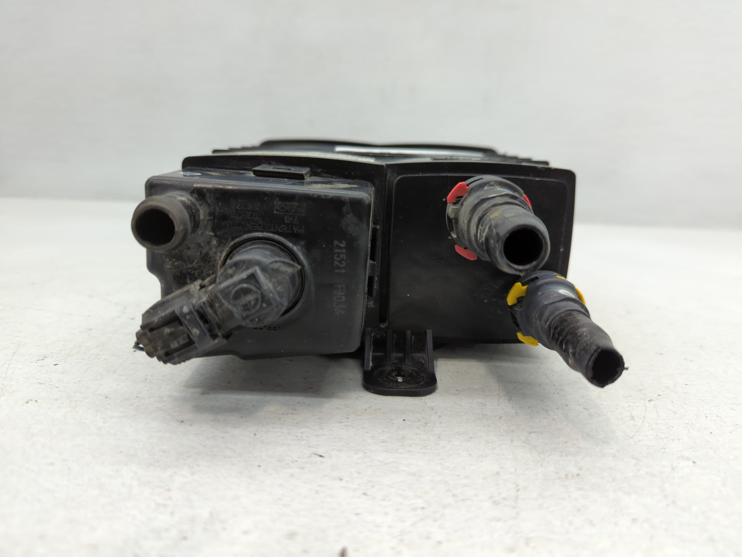 2013 Ford Fusion Fuel Vapor Charcoal Canister 735633 - Oemusedautoparts1.com