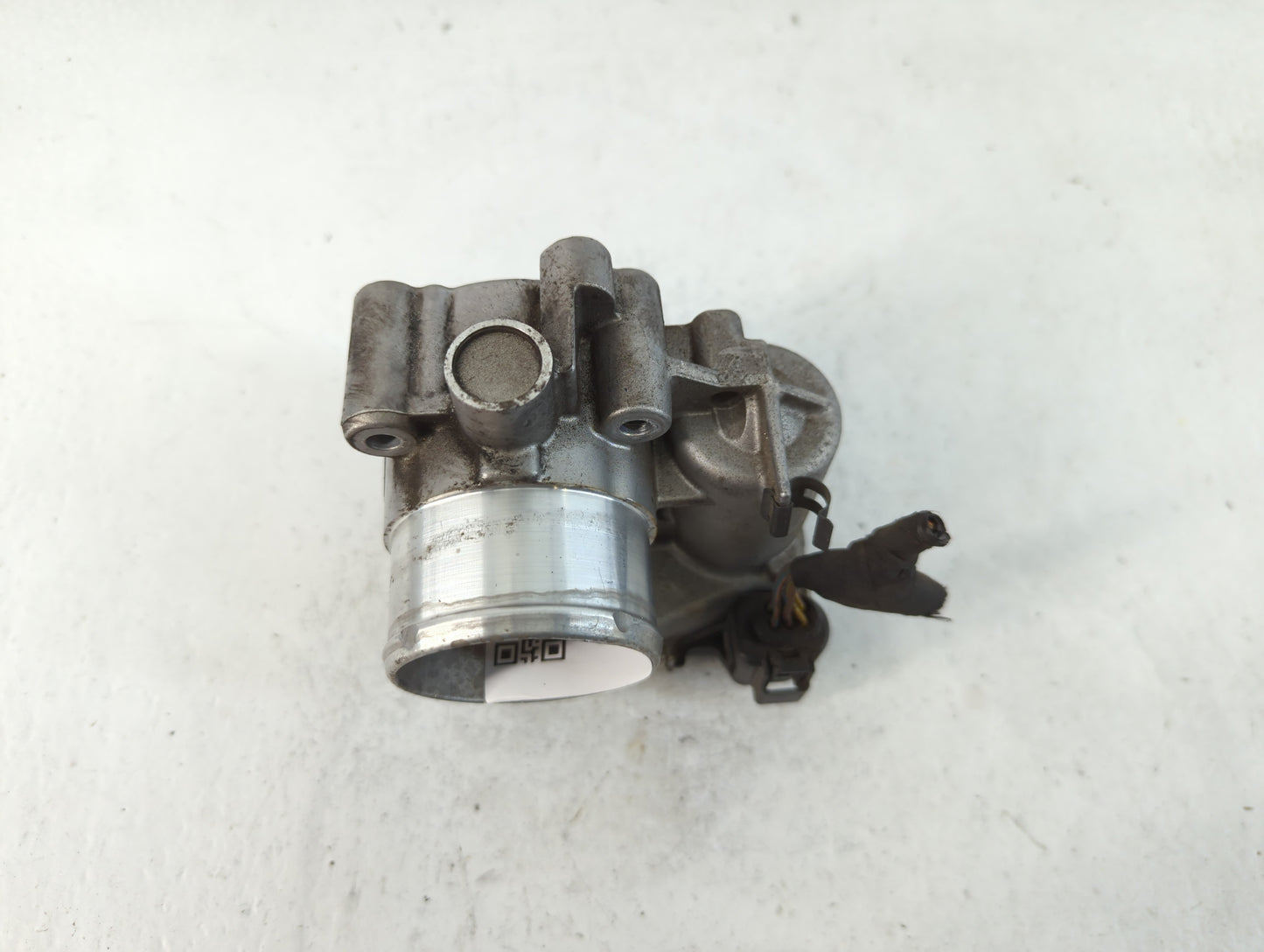 2013-2014 Ford Fusion Throttle Body P/N:7S7G-9F991-CA Fits Fits 2013 2014 2015 2016 2017 2018 2019 OEM Used Auto Parts - Oem