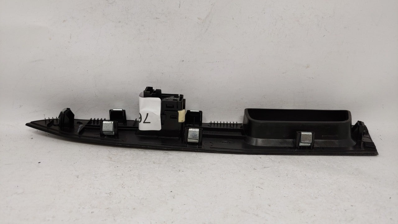 2013 Ford Fusion Passeneger Right Power Window Switch Ds73-14a563-b - Oemusedautoparts1.com