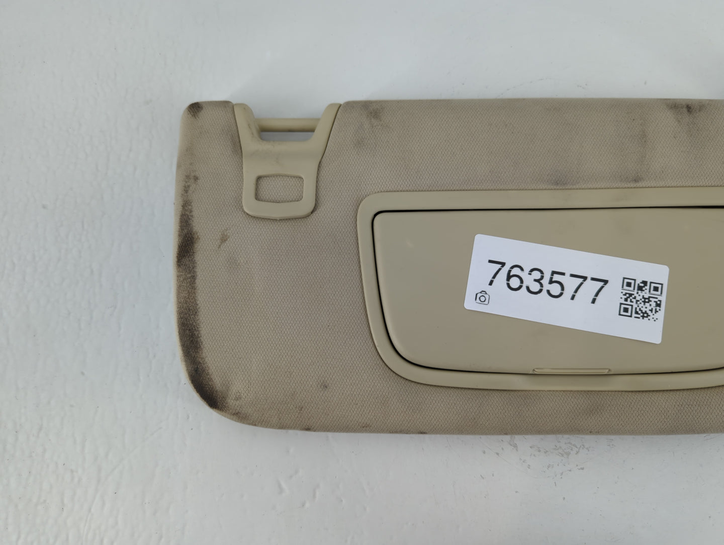 2013-2014 Ford Fusion Sun Visor Shade Replacement Passenger Right Mirror Fits Fits 2013 2014 OEM Used Auto Parts - Oemusedau