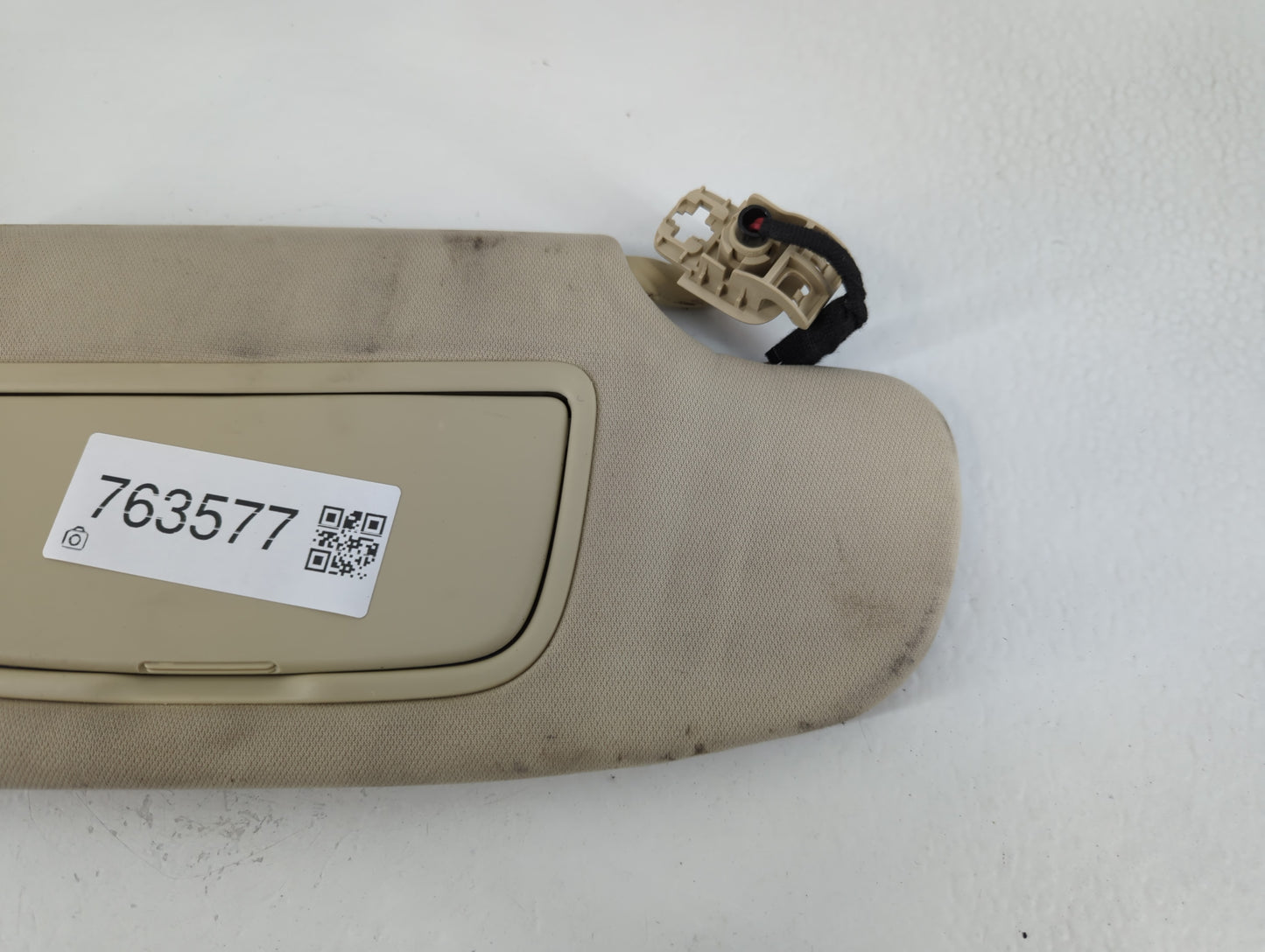 2013-2014 Ford Fusion Sun Visor Shade Replacement Passenger Right Mirror Fits Fits 2013 2014 OEM Used Auto Parts - Oemusedau
