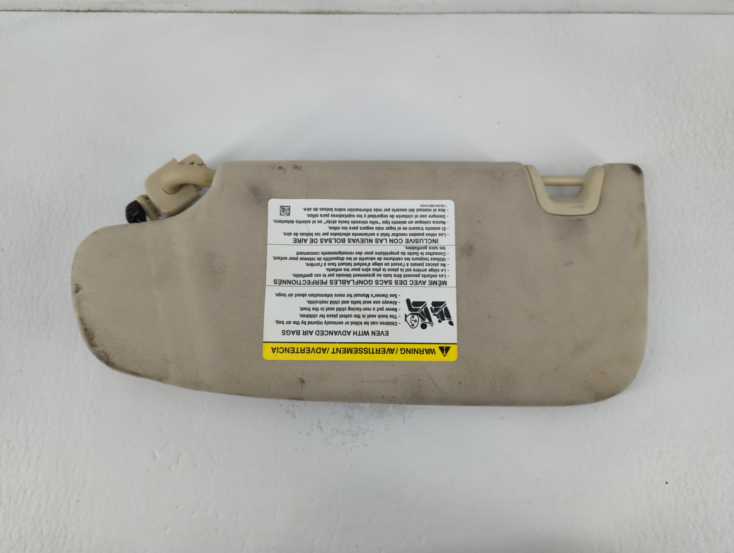 2013-2014 Ford Fusion Sun Visor Shade Replacement Passenger Right Mirror Fits Fits 2013 2014 OEM Used Auto Parts - Oemusedau