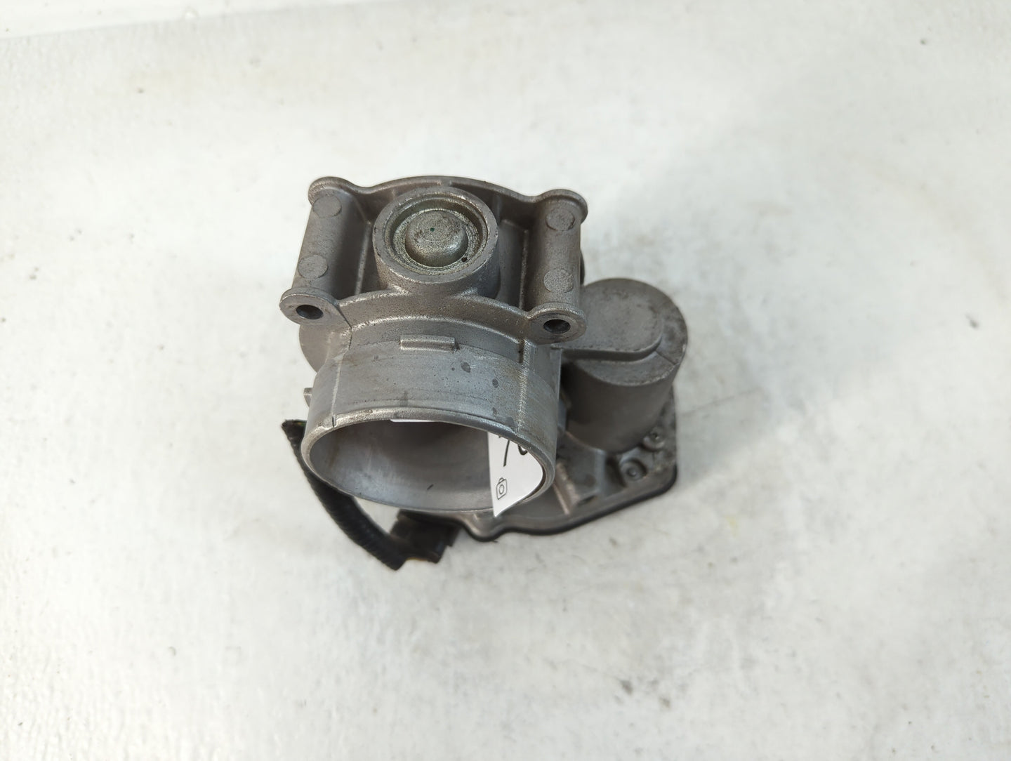 2013-2020 Ford Fusion Throttle Body P/N:DS7E-9F991-AD Fits Fits 2013 2014 2015 2016 2017 2018 2019 2020 2021 2022 OEM Used A