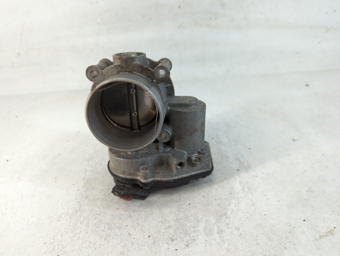 2013-2020 Ford Fusion Throttle Body P/N:DS7E-9F991-AD Fits Fits 2013 2014 2015 2016 2017 2018 2019 2020 2021 2022 OEM Used A