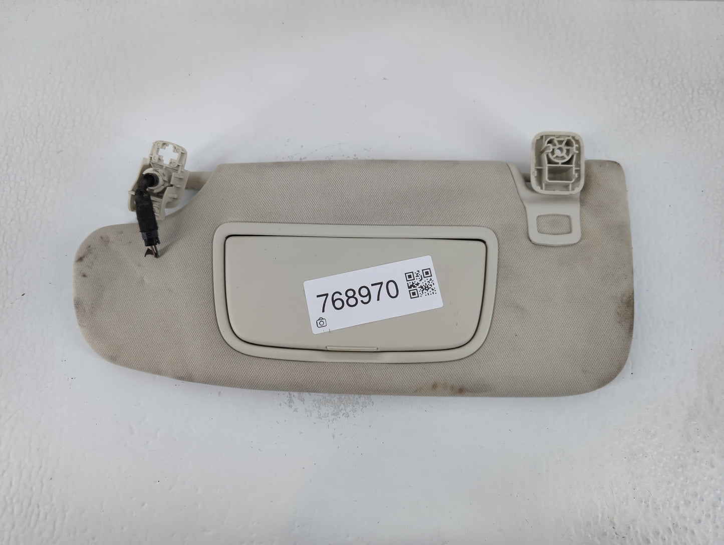 2013-2014 Ford Fusion Sun Visor Shade Replacement Passenger Right Mirror Fits Fits 2013 2014 OEM Used Auto Parts - Oemusedau
