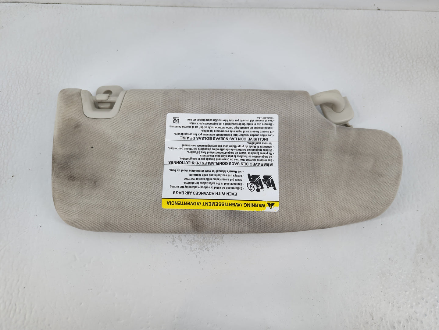 2013-2014 Ford Fusion Sun Visor Shade Replacement Passenger Right Mirror Fits Fits 2013 2014 OEM Used Auto Parts - Oemusedau