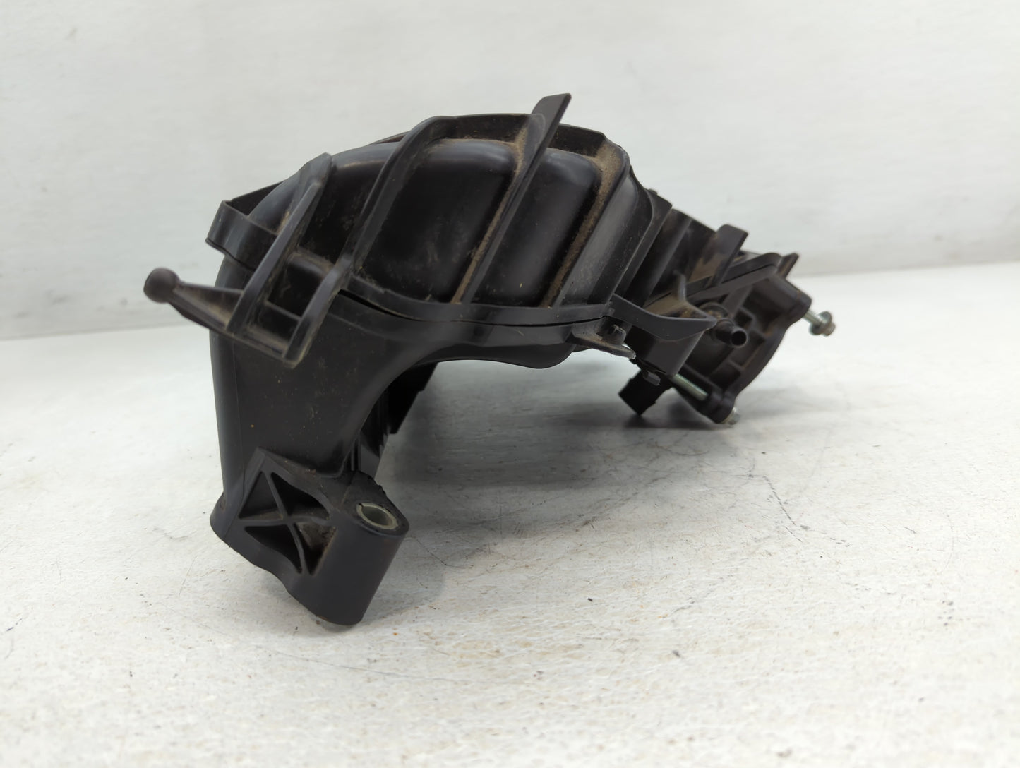 2013 Ford Fusion Air Intake Manifold P/N:>PA6-GF30< M5X2D Fits Fits 2014 2015 2016 OEM Used Auto Parts - Oemusedautoparts1.c