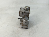 2013-2020 Ford Fusion Throttle Body P/N:DS7E-9F991-AD Fits Fits 2013 2014 2015 2016 2017 2018 2019 2020 2021 2022 OEM Used A