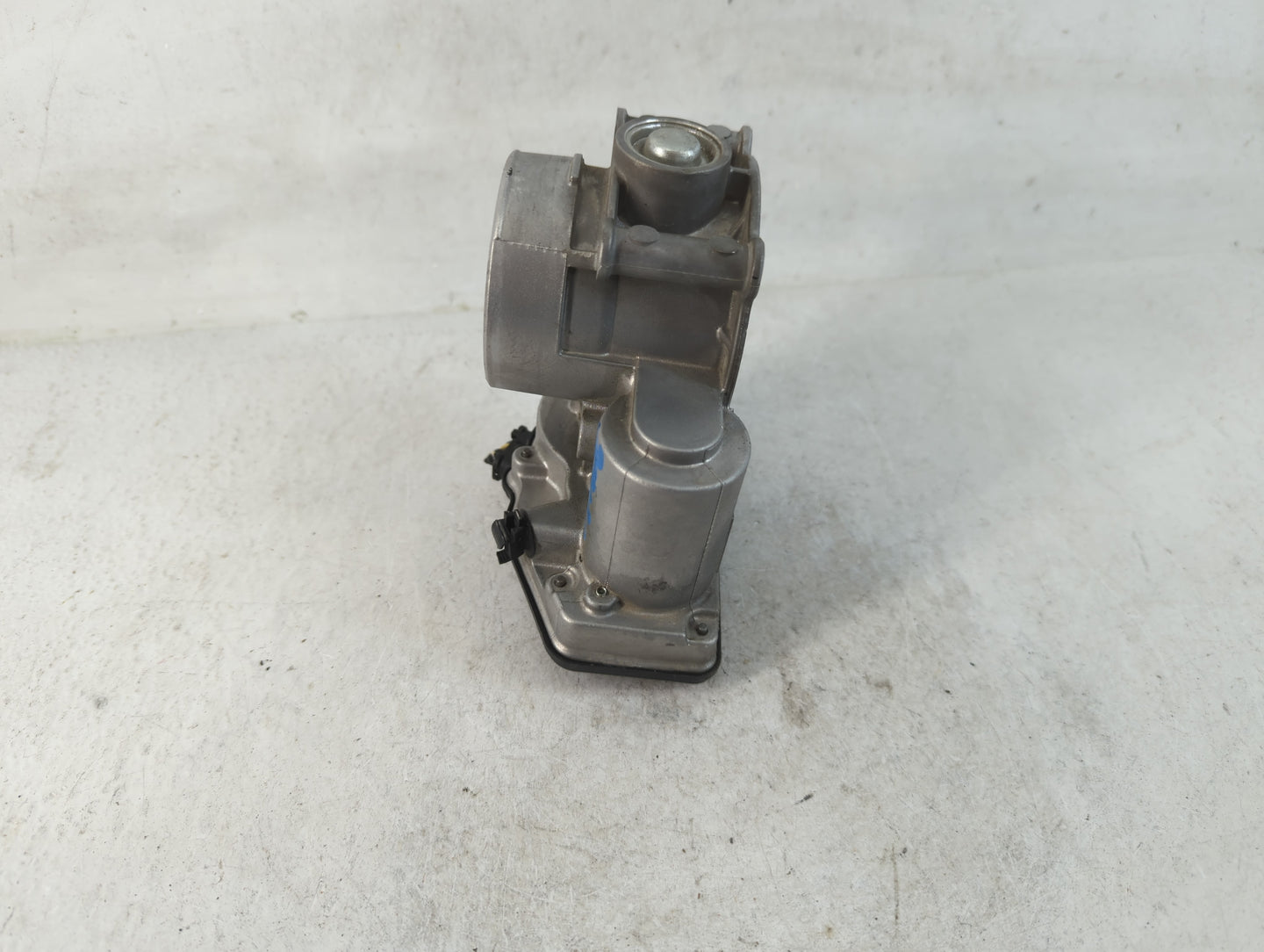 2013-2020 Ford Fusion Throttle Body P/N:DS7E-9F991-AD Fits Fits 2013 2014 2015 2016 2017 2018 2019 2020 2021 2022 OEM Used A