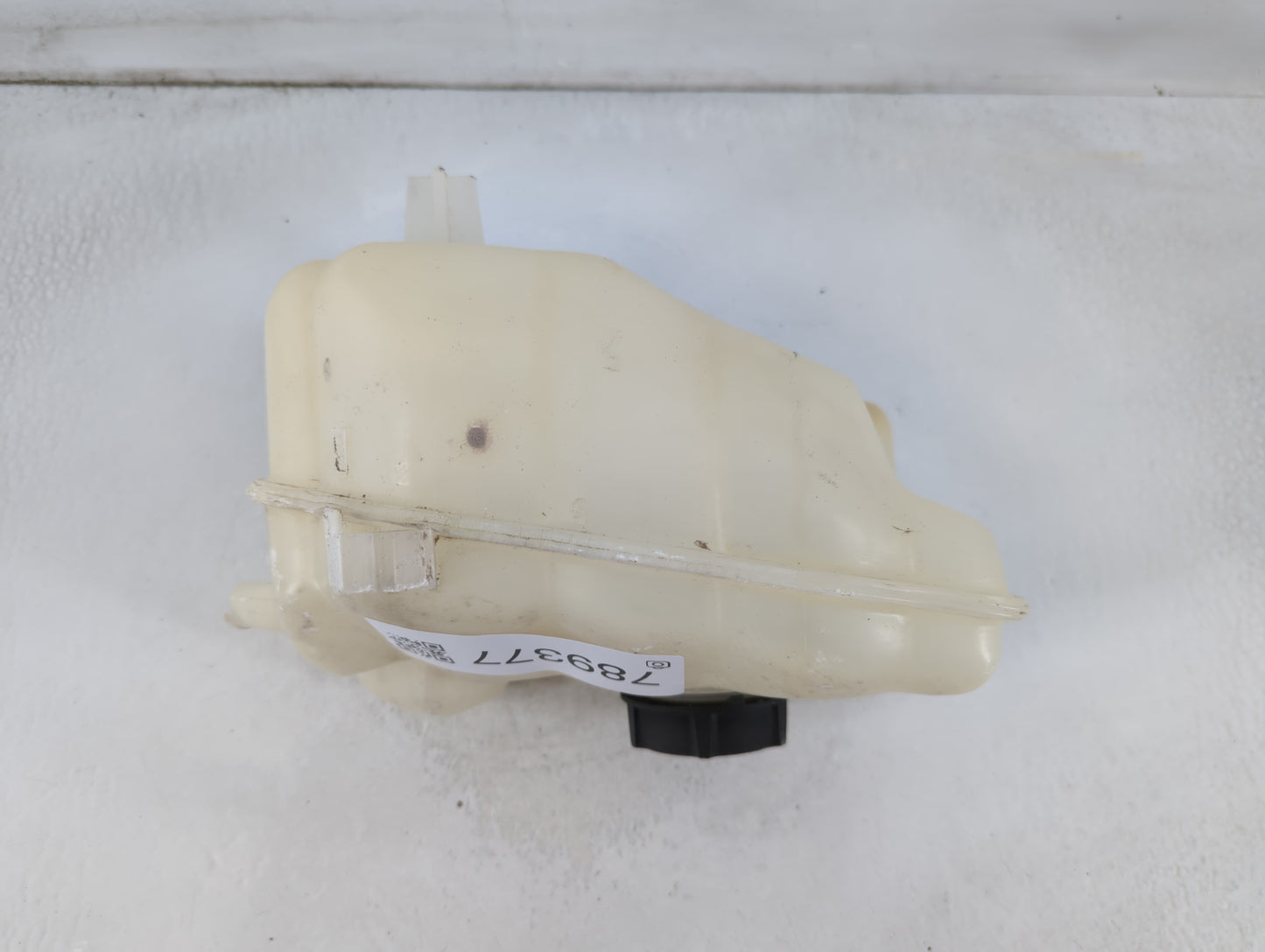 2013-2016 Ford Fusion Radiator Coolant Overflow Expansion Tank Bottle 789377 - Oemusedautoparts1.com