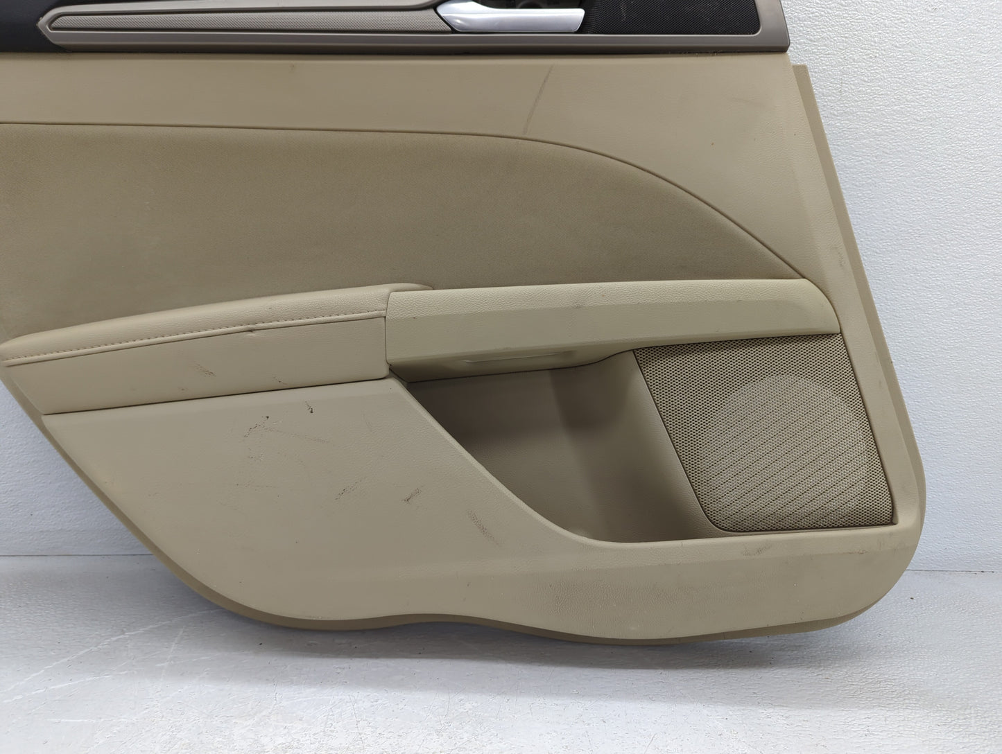 2013 Ford Fusion Rear Left Driver Interior Door Panel Trim - Oemusedautoparts1.com