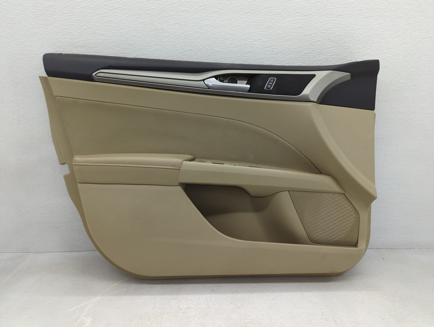 2013 Ford Fusion Front Left Driver Interior Door Panel Trim - Oemusedautoparts1.com