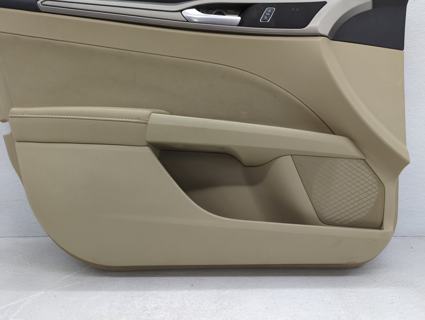 2013 Ford Fusion Front Left Driver Interior Door Panel Trim - Oemusedautoparts1.com